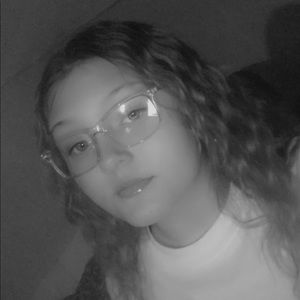 Meet your Posher, Chyanne hilbert